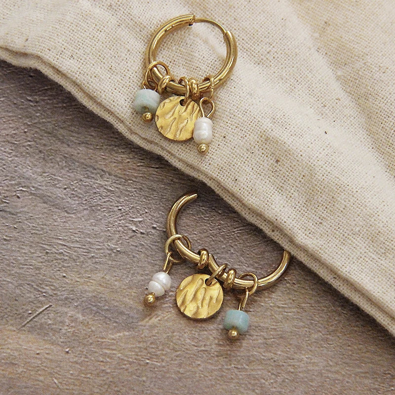 עגילי חישוק בציפוי זהב
לנשים ‘YAPJ’